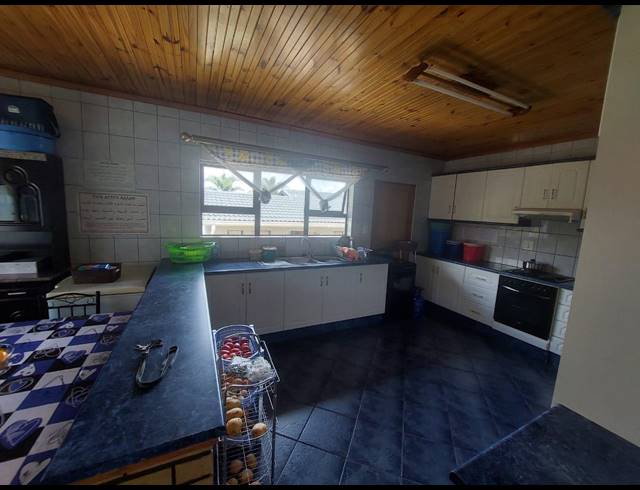 7 BEDROOM FREEHOLD SOLD IN FORDERVILLE